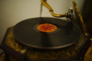 Casa Gheorghe Tătărescu din București: o filă vie a memoriei politice și culturale interbelice, astăzi EkoGroup Vila